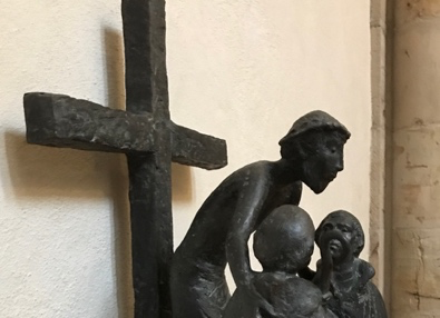 Bronze-Skulptur in der Klosterkirche Loccum